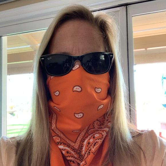 Meet your Posher, Denise - Picture 1 of 1